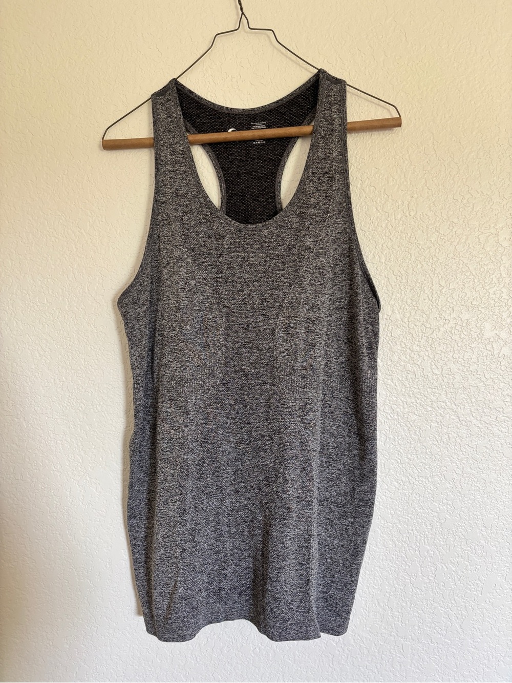 ZYIA Active Gray Sleeveless Racerback Tank Top Size Large